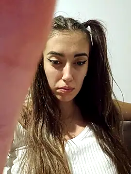 Virggin_Squirt live sex cam