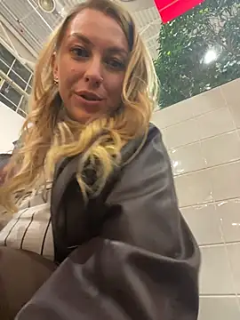 Sweet___Emily live sex cam