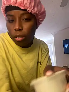 UnknownVixen's cam snapshot