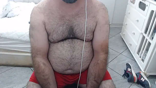 MysterBearMG live sex cam