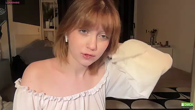 electric_babe's cam snapshot