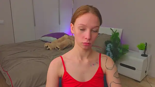 LilyPoetry_ live sex cam
