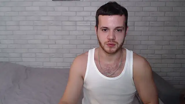 Alexxx_horny live sex cam