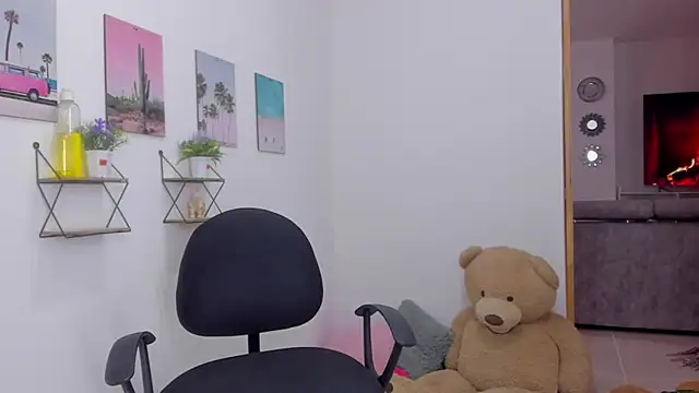 Emma_lean live sex cam