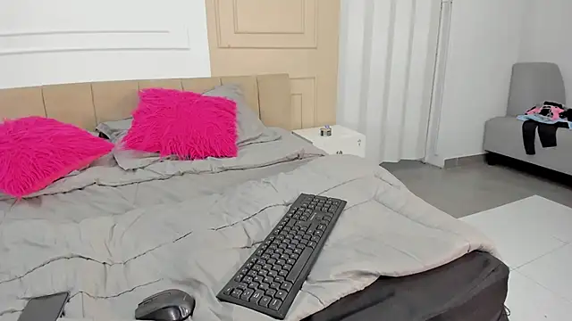 AriaMorena_'s cam snapshot