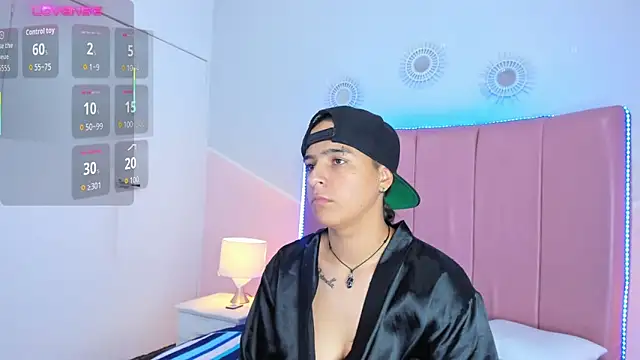 Liiam_smith_ live sex cam