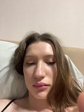 Larisa_Craft's cam snapshot