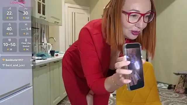 LybovNTV's cam snapshot