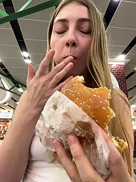 Sunny___Bunny's cam snapshot