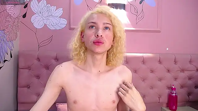 Aaron_Fordd live sex cam