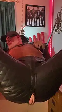 LeatherSdaddy live sex cam