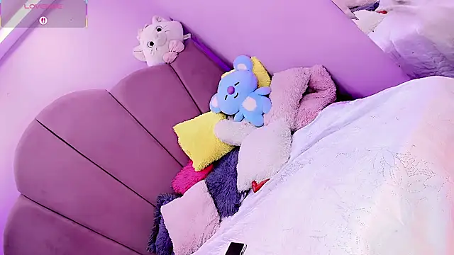 AlissonDannae777 live sex cam