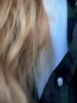 GoldenFlameGoddess live sex cam