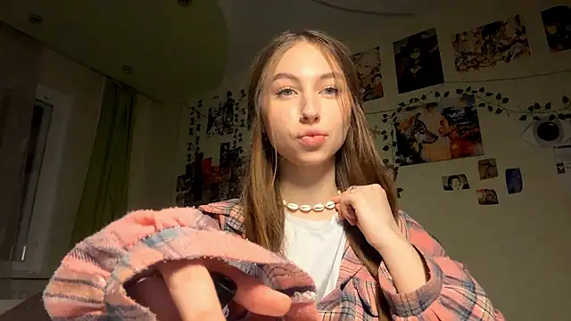 AnitaRenne live sex cam