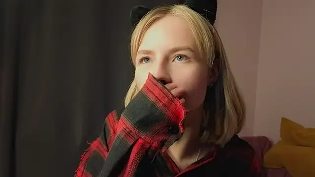 BaileyBernos live sex cam