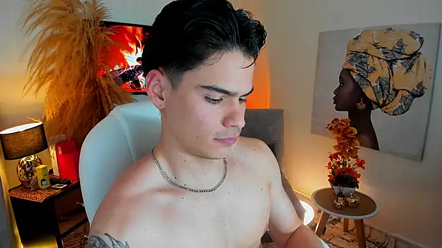 Matias_Murrier live sex cam