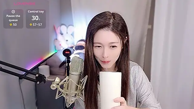 Tw_Sexynn live sex cam