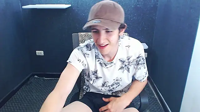 Kerverr_ live sex cam