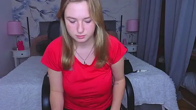 Sweetie_kitty1's cam snapshot