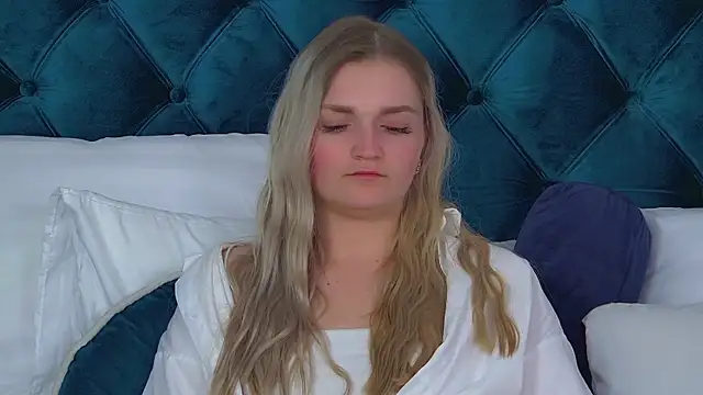 AnnyRaii's cam snapshot