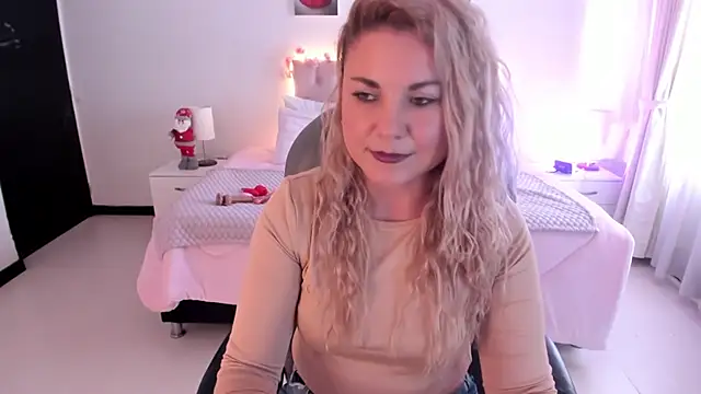 Violeta_Hotter's cam snapshot