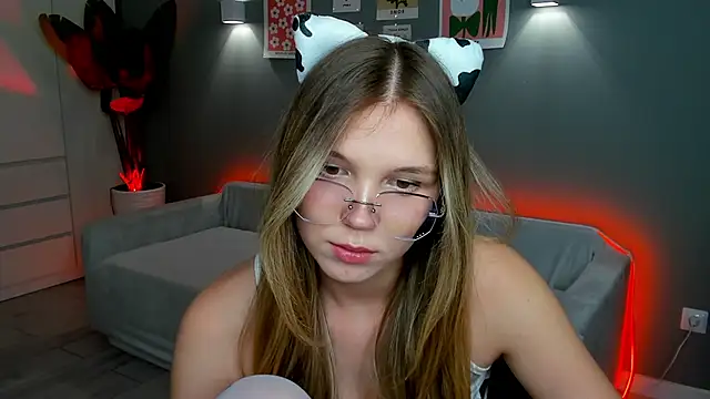 linakorvin live sex cam