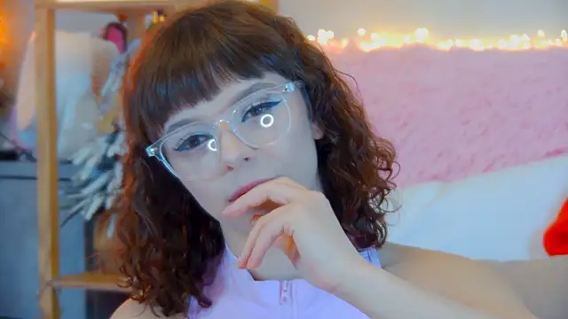 ElisabethDavis's cam snapshot