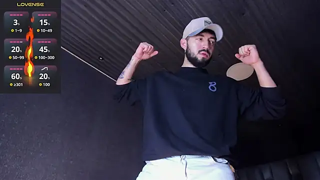 MarkWalker__'s cam snapshot