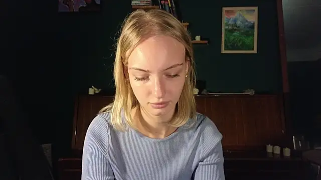 elly_Shine_'s cam snapshot