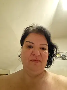 curvymilfxx990's cam snapshot