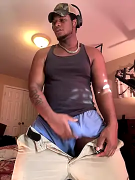 KeYBuMp323 live sex cam