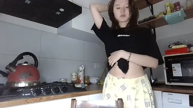 DeenaCaho's cam snapshot