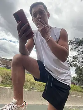 Leonardmoppet's cam snapshot