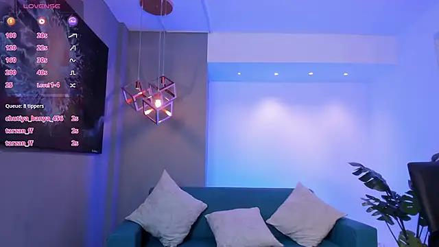 AidaJones live sex cam