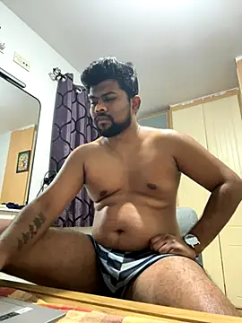 YOURCRAZYDADDY live sex cam