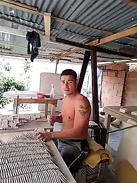 hoteder live sex cam