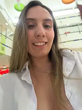 sarah_honey__ live sex cam