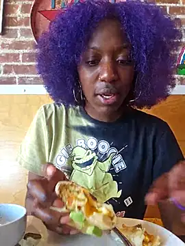 oliviaprettypussy live sex cam