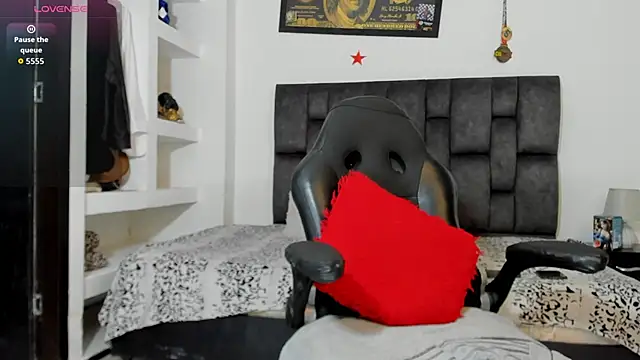 MattRodriguez9 live sex cam