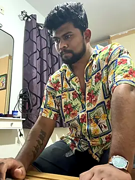 YOURCRAZYDADDY live sex cam