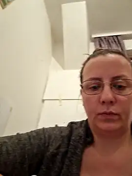 Goodass7 live sex cam