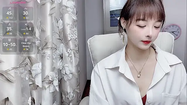 Angelic-Baby live sex cam