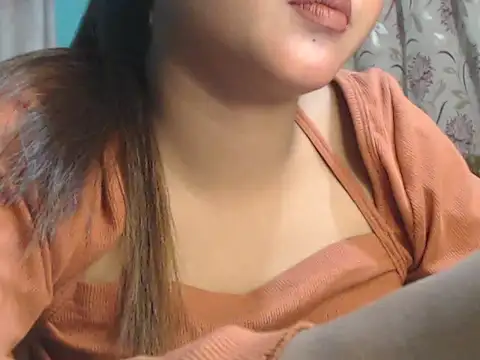 NancyRuvi live sex cam