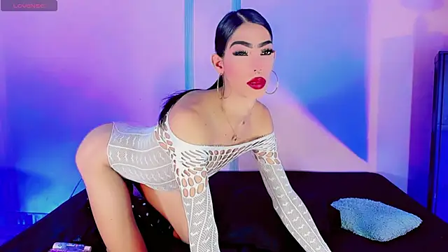 Cassi-Hot-TS live sex cam