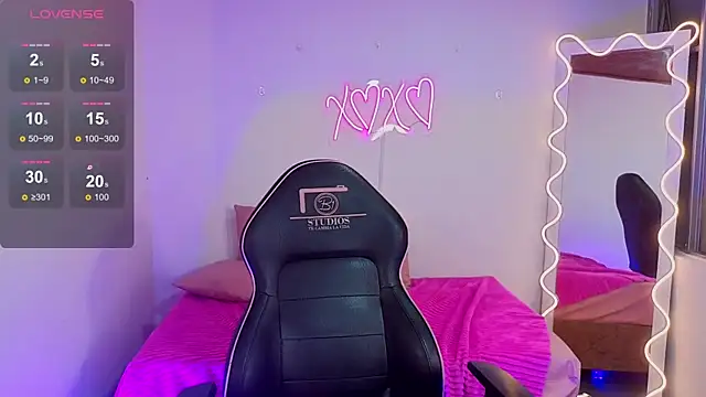 Malory_tay1 live sex cam