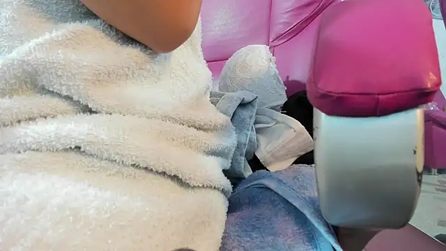 CAMILA--REY live sex cam