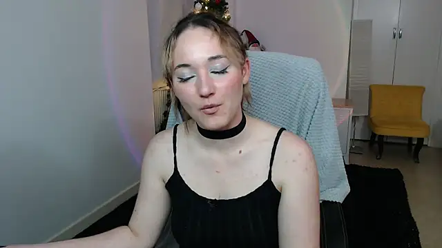 Crystal-dreamt live sex cam