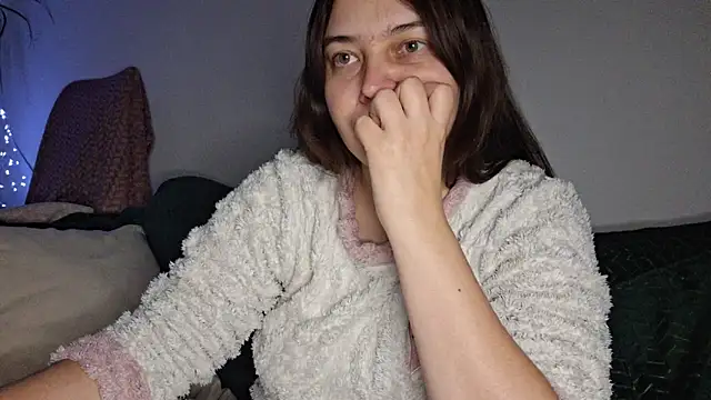 Cyndee_Winter live sex cam