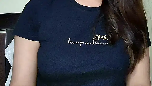 Naina_For_You live sex cam