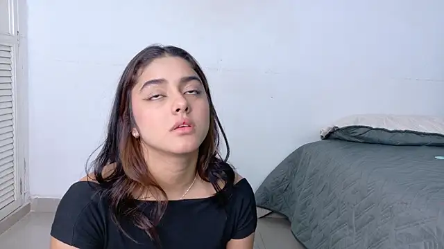 natalia_aguirre1 live sex cam